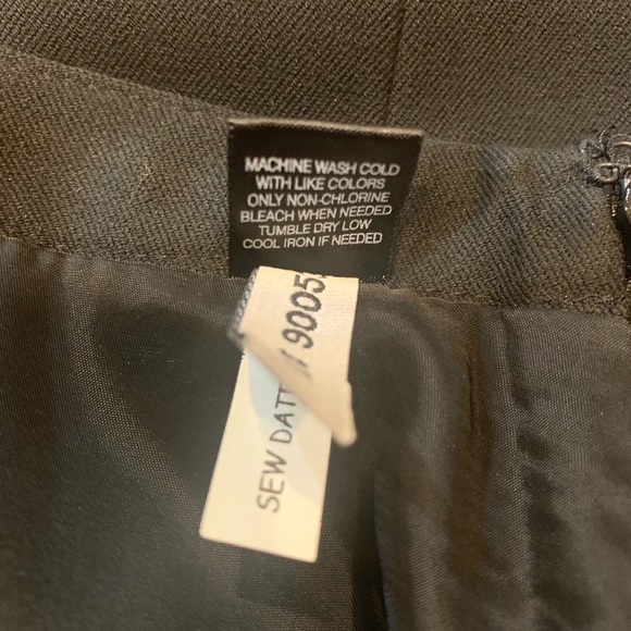 Express Black Pencil Skirt - Picture 5 of 8